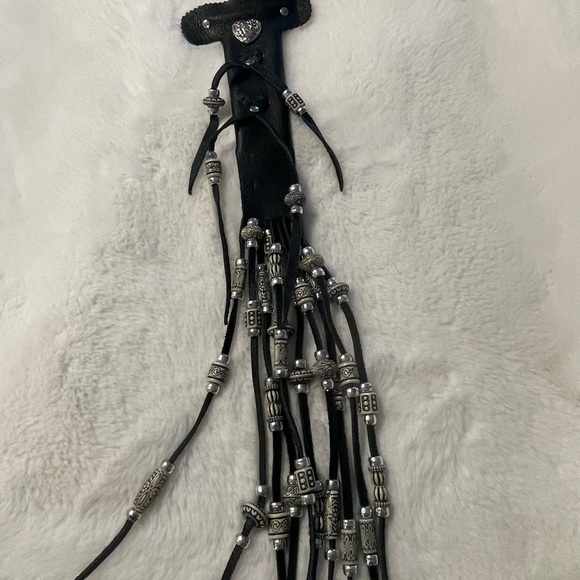 Extra long ( 10 inch) black leather wrap around tube w/ beads and clip - Picture 2 of 9